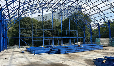 МС Билдингс приступила к монтажу каркаса Центра пляжных видов спорта «Дюна» в Москве
